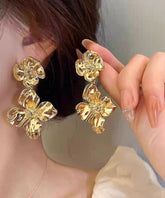 Pendientes de botón florales de oro antiguo de moda